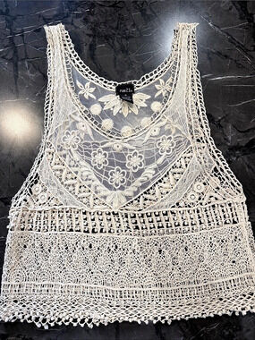 rue21 Crochet Floral Tank Top White